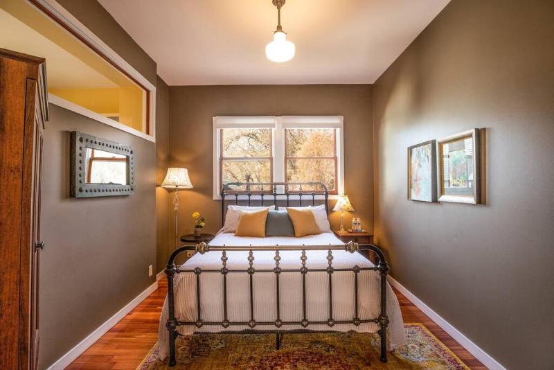 Exquisite One of a Kind Property in Downtown SLC - image 31