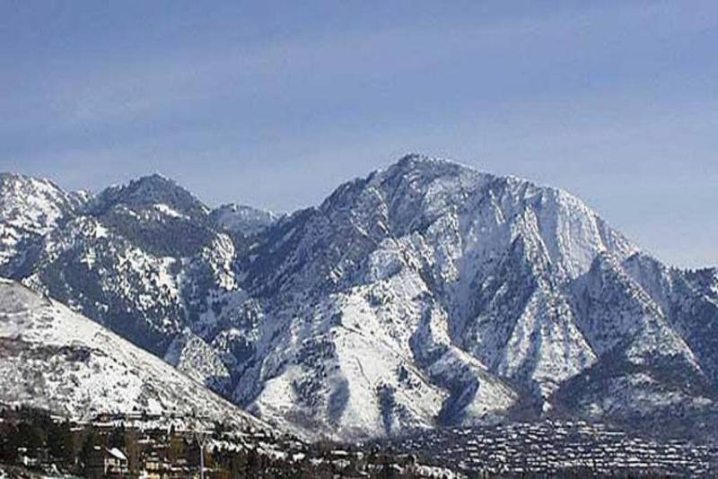 Exquisite One of a Kind Property in Downtown SLC - image 10