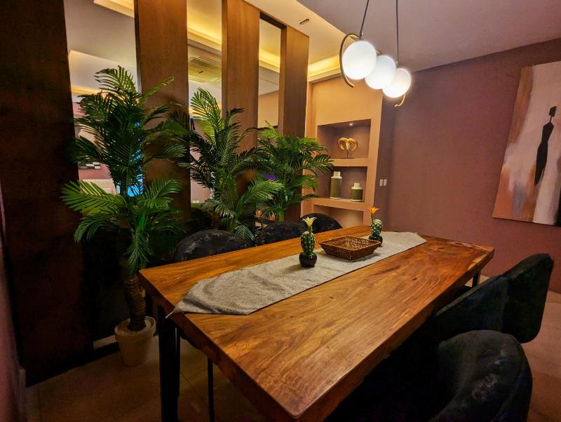 Goldcrest Mall Three Bedroom Apartment by Alvis suite - Lahore - image 15