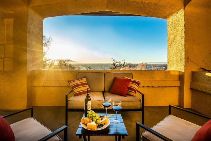 Stunning View Frank Lloyd Wright Inspired Home - image 2