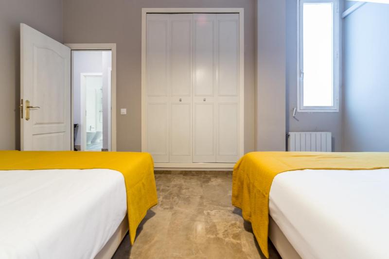 2 BEDROOM APARTMENT ( 8 PAX) 33 image 4