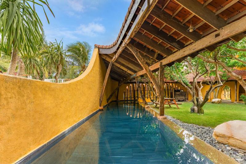 Ben Villa 3BR Beachside by HÙA Homes - image 7