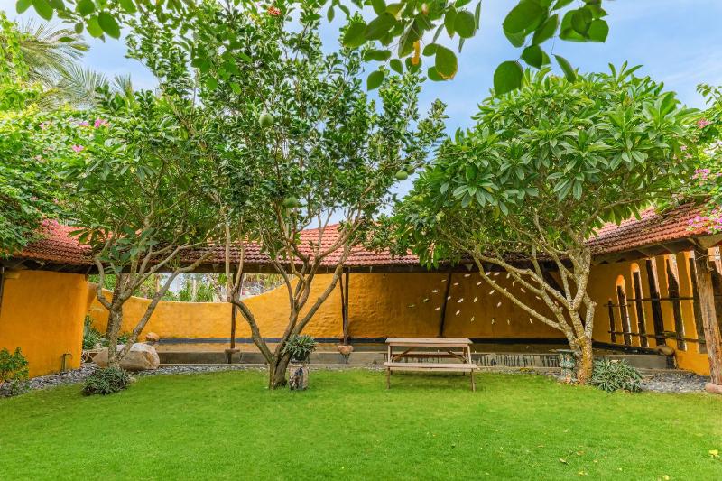 Ben Villa 3BR Beachside by HÙA Homes - image 5