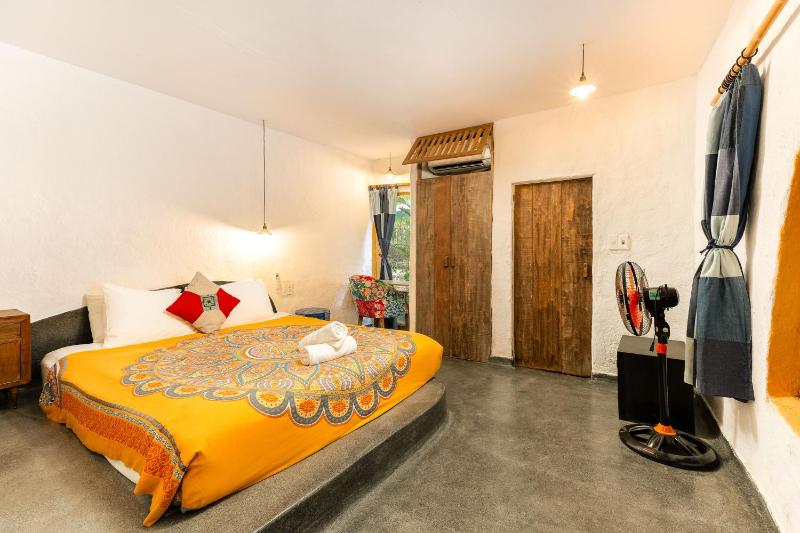 Ben Villa 3BR Beachside by HÙA Homes - image 10