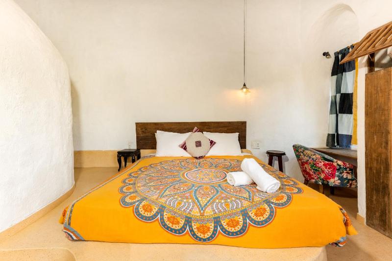 Ben Villa 3BR Beachside by HÙA Homes - image 15