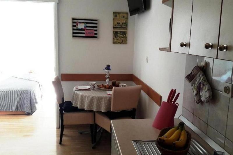 Apartments with parking space Makarska - 27979 - image 6