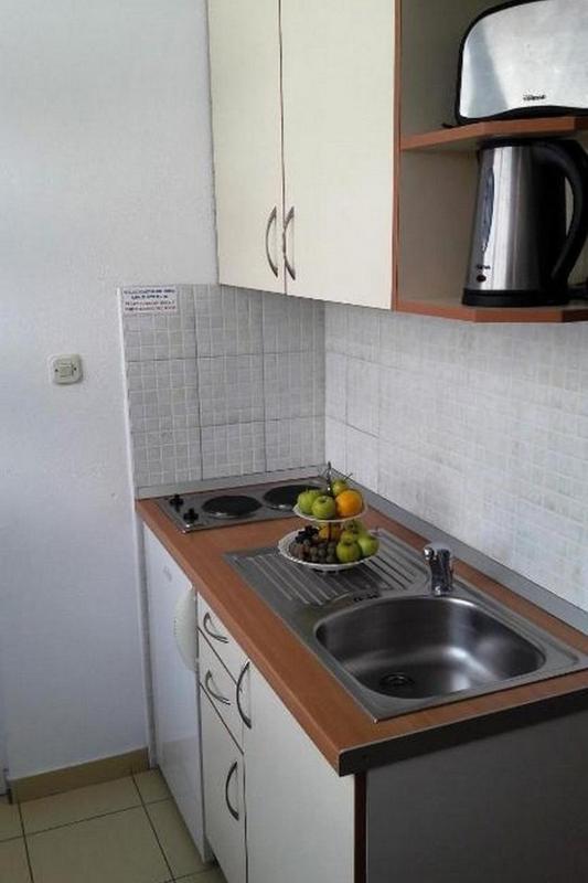Apartments with parking space Makarska - 27979 - image 19