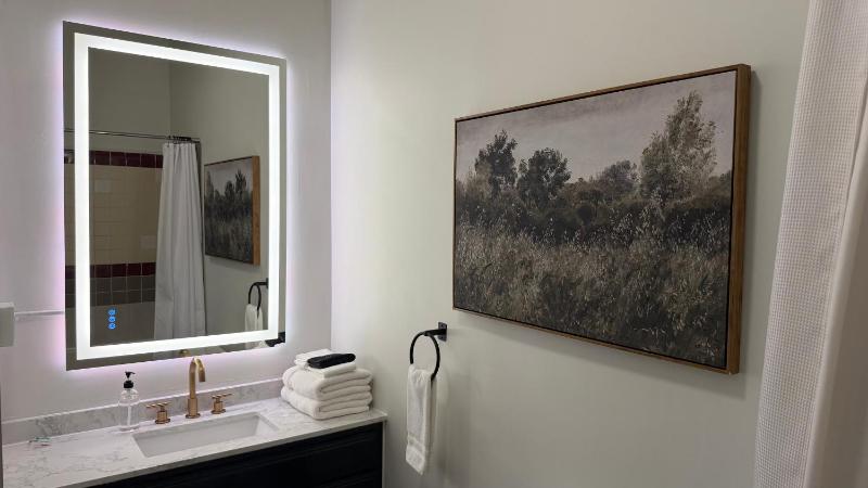 Stone Gables Inn - image 34