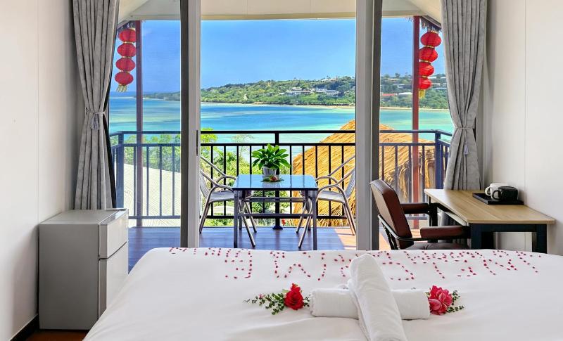 Room With A View & Apartment Style - image 9
