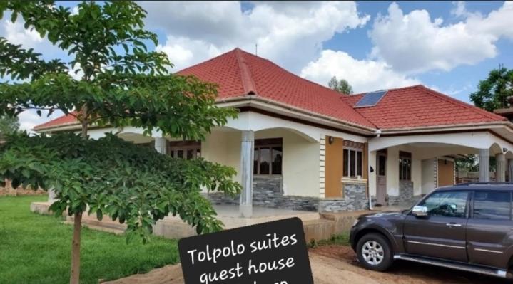 Tol Polo Suites - image 16