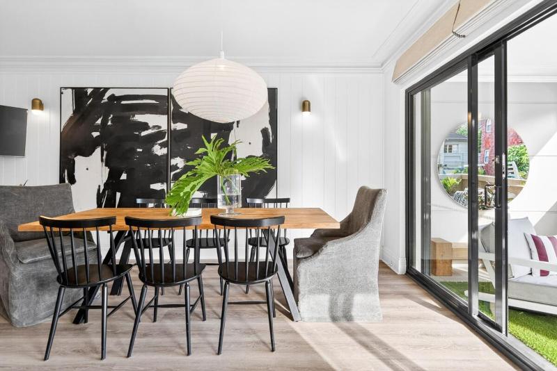Rare 6BR Manly Beach Stay 3 Apartments - image 7