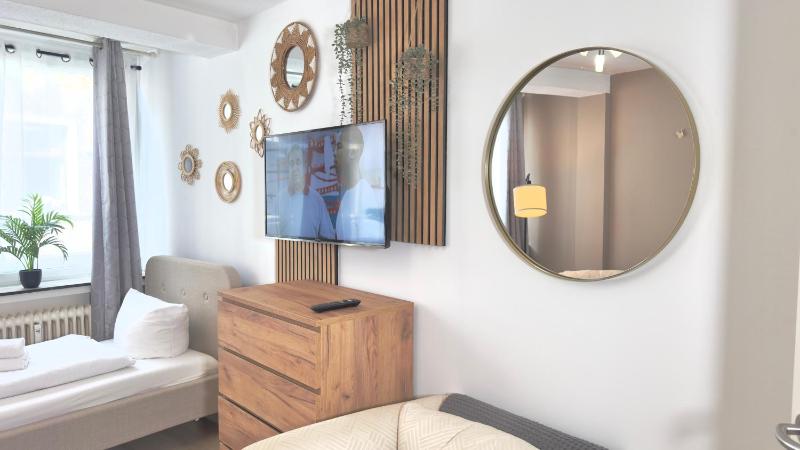 Comfort Suite 3 Zimmer Mitte - image 30
