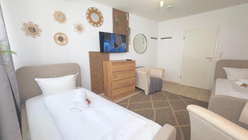 Comfort Suite 3 Zimmer Mitte - image 11