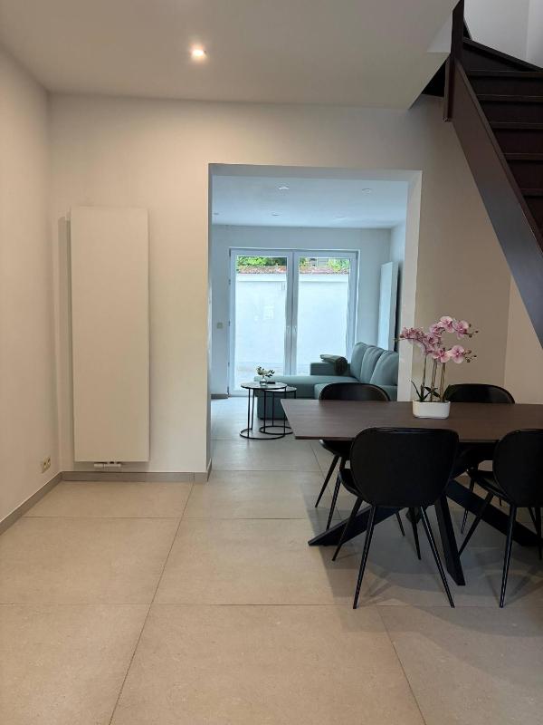 Luxurious and beautiful app in Brussels - image 8