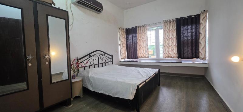 White House - Near Airport -Entire Villa - image 7