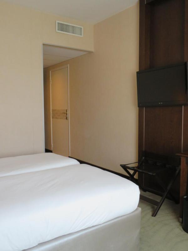 Mercure Angers Centre Gare - image 41