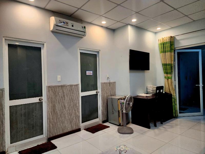 HOTEL THU NGUYEN - ngay BẾN NINH KIỀU & CHỢ ĐÊM - image 12