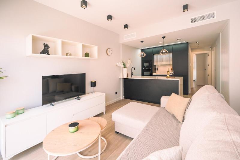 Penthouse with rooftop Terrace pool & Jacuzzi - image 25