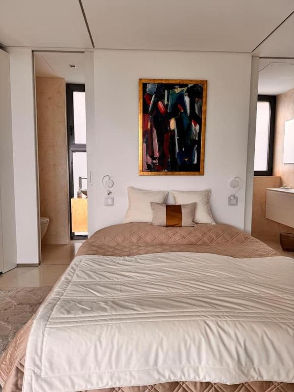 PLEASE READ HOST PROFILE BEFORE RESERVATION - Luxurious Villa Beusoleil Monaco 10-Minute Walk from Monte-Carlo Casino - image 18