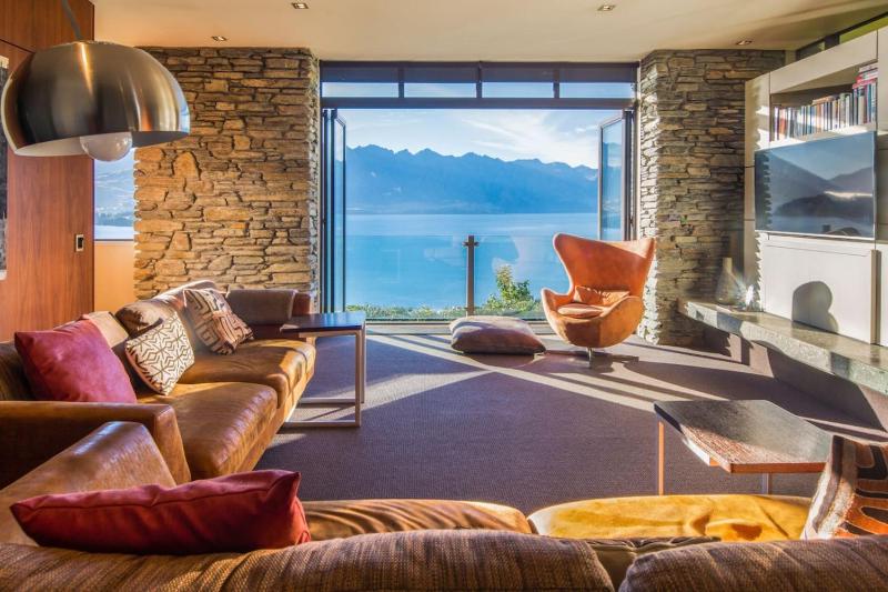 Bellbrae Luxury Villa by MajorDomo - image 40