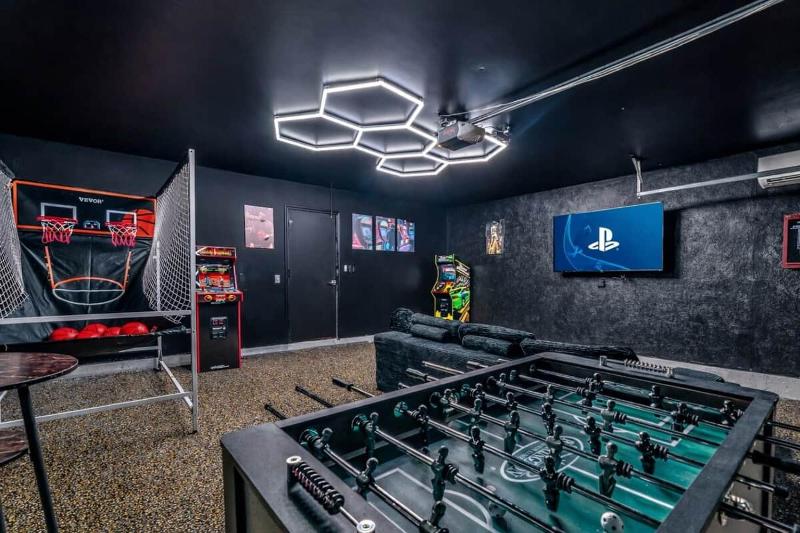 Retro Dallas Gem: Game Room + Fire Pit - image 36