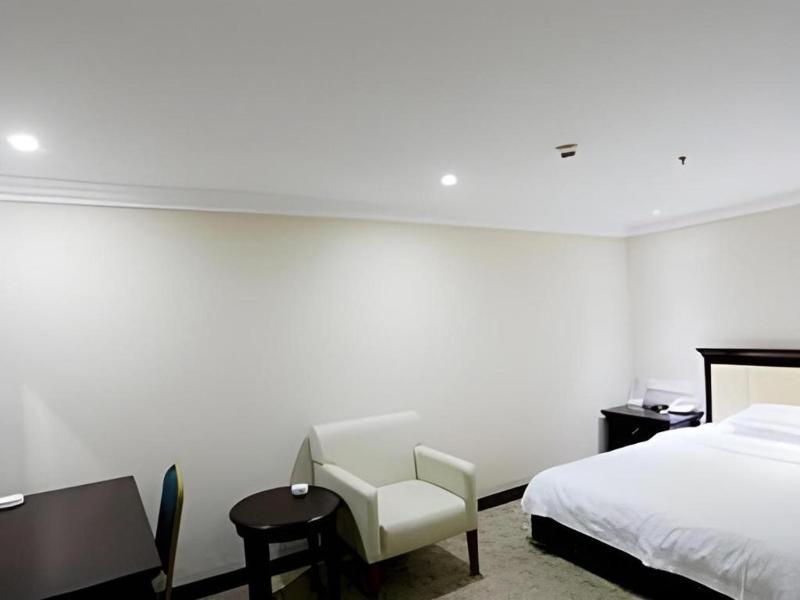 Kui Chong Holiday Hotel - image 7