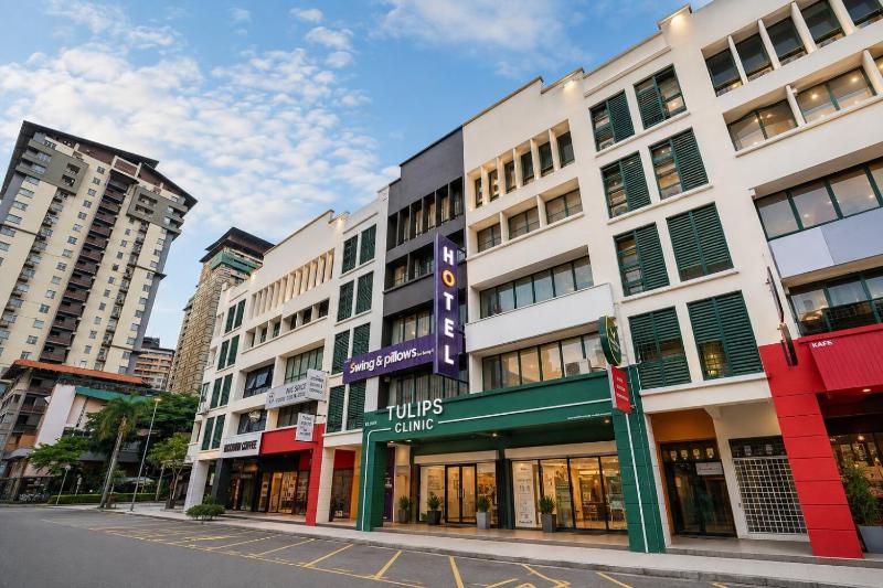 Swing and Pillows - Damansara Perdana - image 15