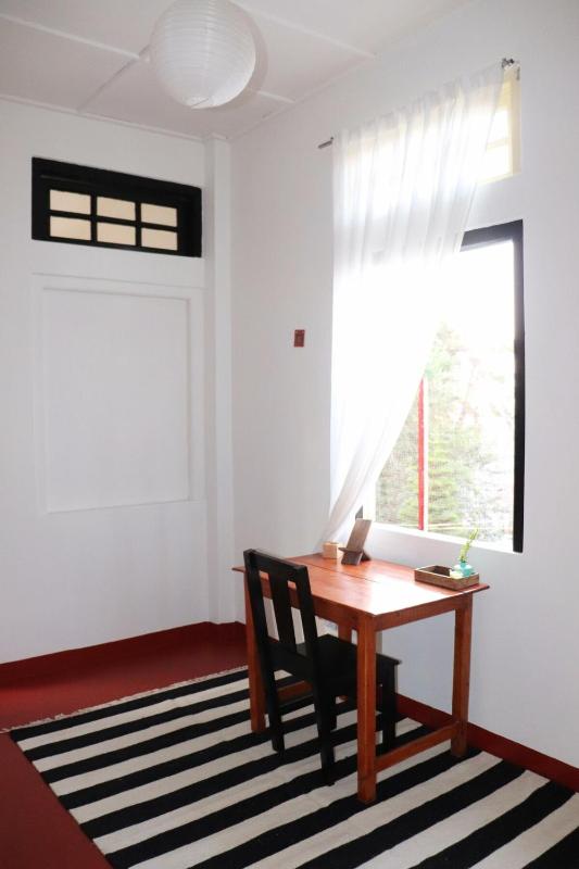 2BR Homestay with view in Shillong near NLU - image 3