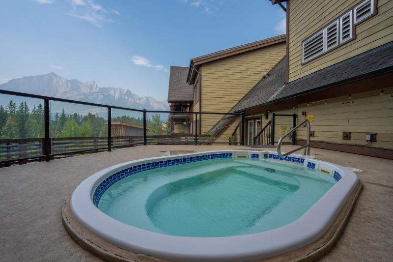 Spring Creek Condo by Canadian Rockies Vacation Rentals - image 47