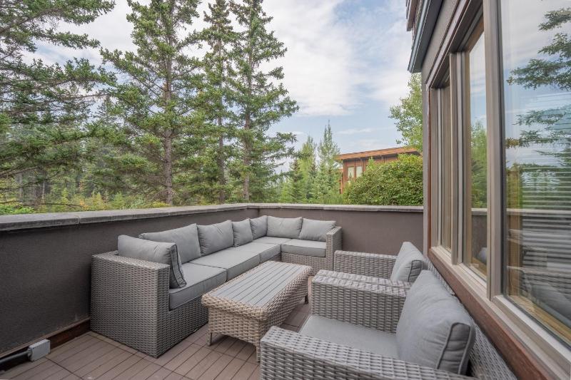 Spring Creek Condo by Canadian Rockies Vacation Rentals - image 45
