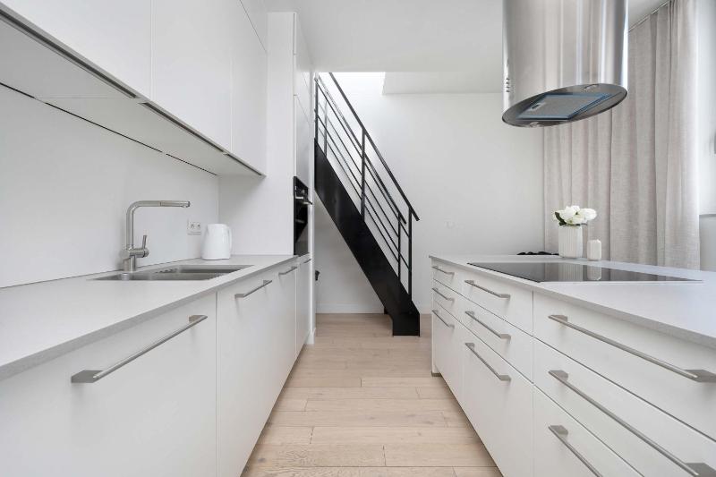Przestronny Apartament z Tarasem i Parkingiem by Renters Restige - image 21