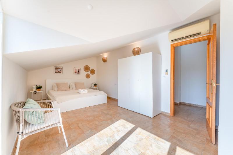 VB Palmeras 4BDR Duplex - image 13