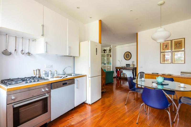 Chiaia Elegant Apartment by Wonderful Italy - image 13