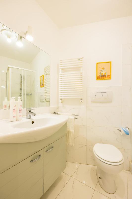 Chiaia Elegant Apartment by Wonderful Italy - image 7