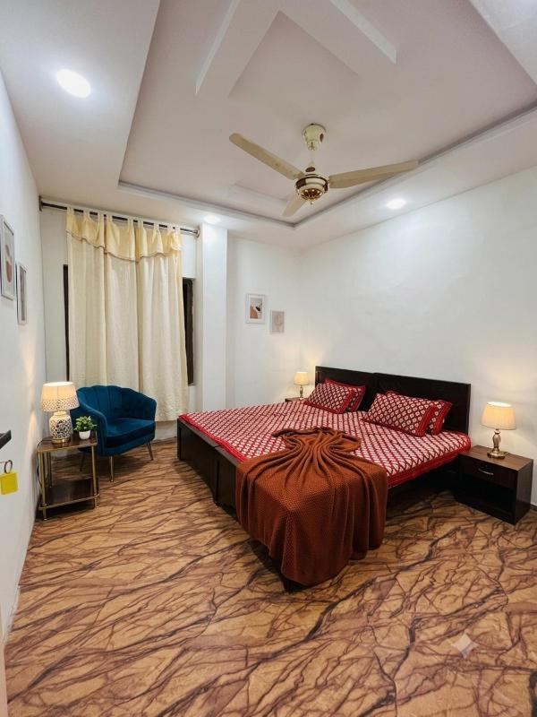 Sada bahar hotel near embassy bharakahu Islamabad - image 7