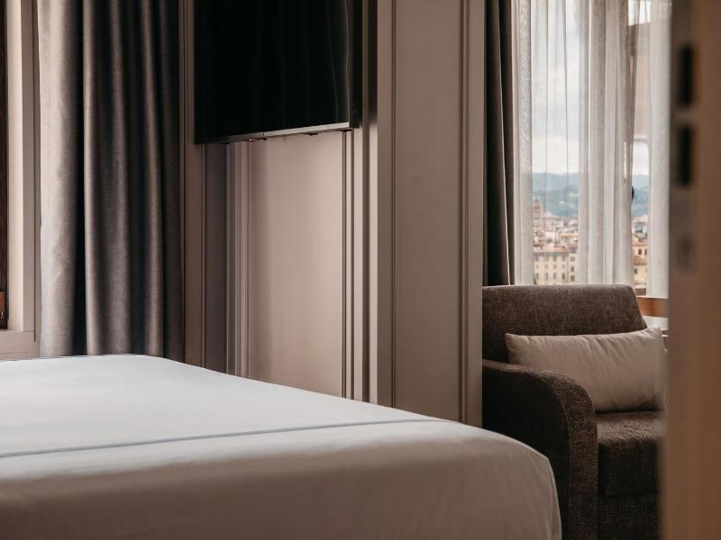 Soie Boutique Hotel - image 10
