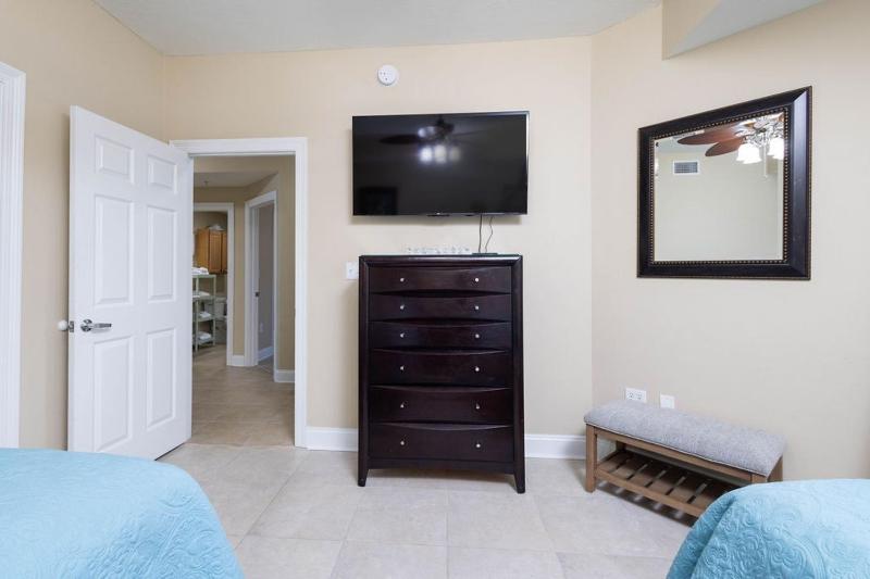 The Moorings 210 - image 41