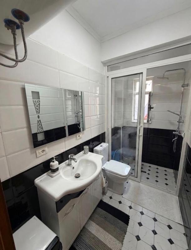 Ervita Apparment - image 12