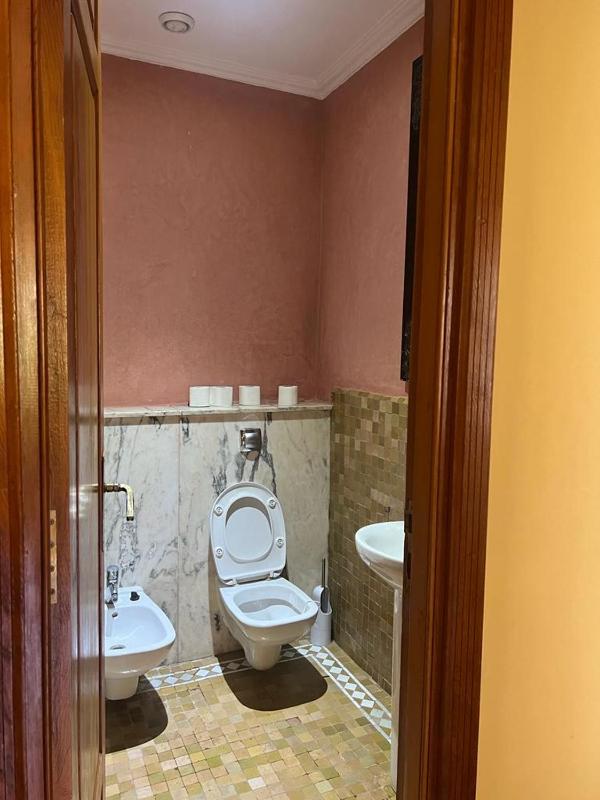 Appartement charmant avec piscine - image 8