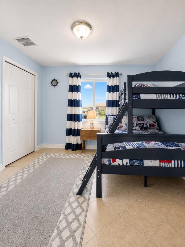 Luxe Cape Coral Villa with Heated Pool Arcade Games - image 25
