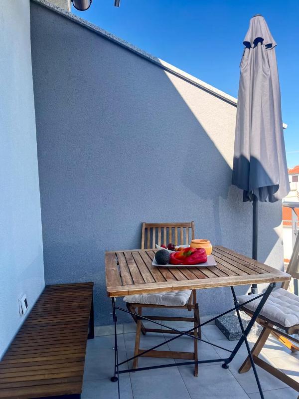 Apartment Studio Svjetlana Vodice free parking - image 8