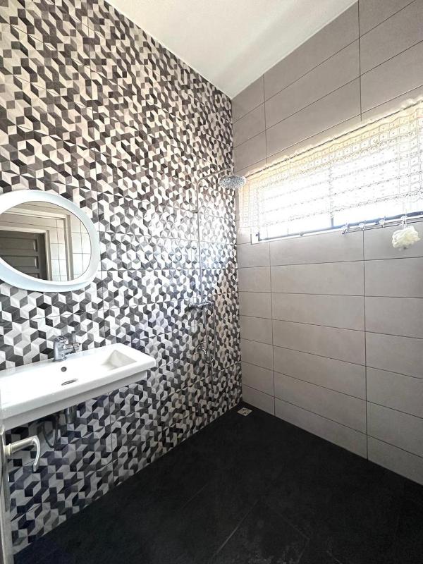 HDM Stay Inn - image 6