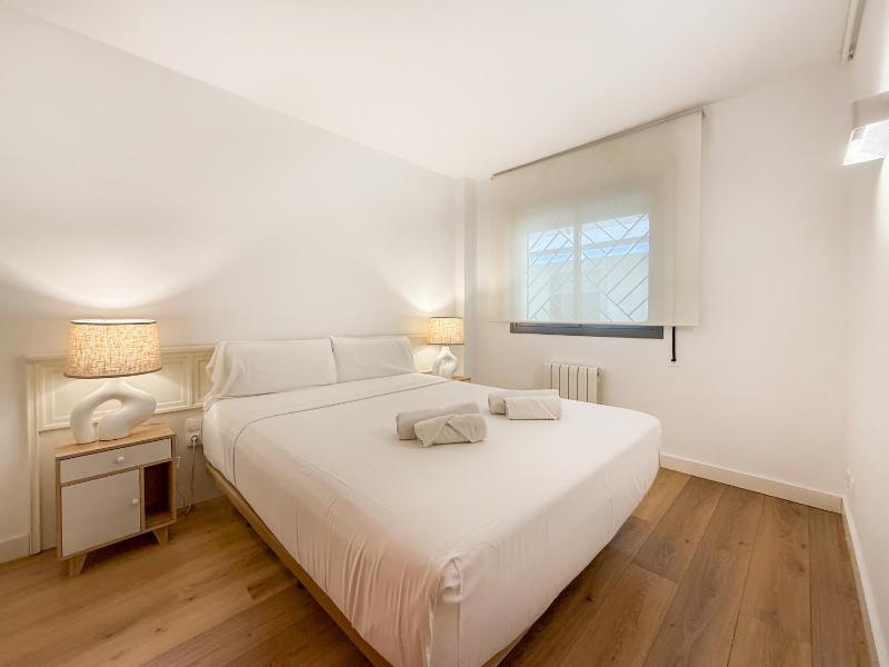 Blue Velvet by Hello Homes Sitges - image 11