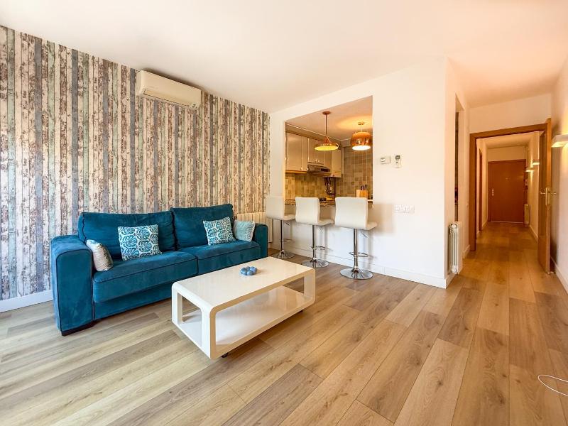 Blue Velvet by Hello Homes Sitges - image 4