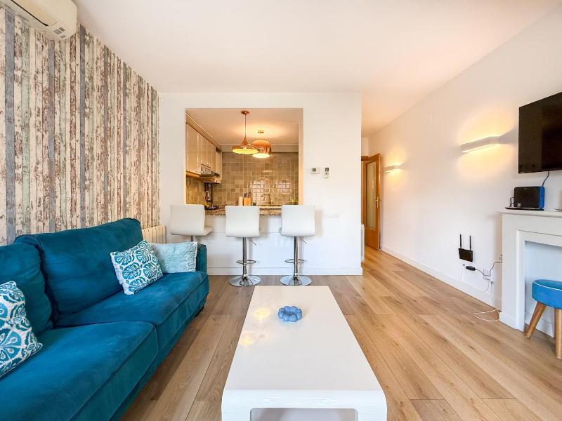 Blue Velvet by Hello Homes Sitges - image 9