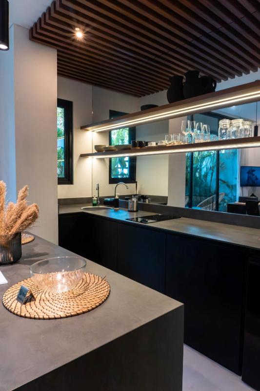 Modern Cozy Apartment in Berawa Canggu - image 28