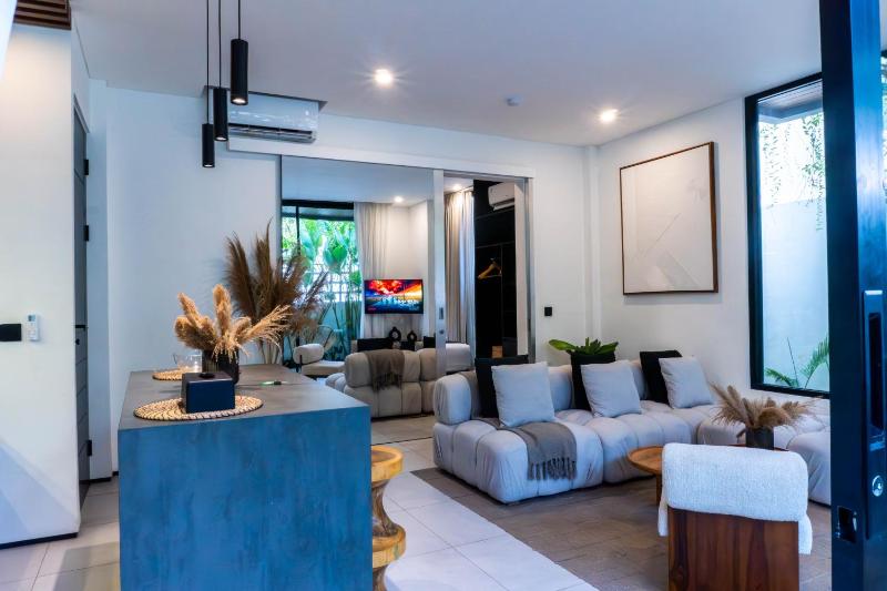 Modern Cozy Apartment in Berawa Canggu - image 4