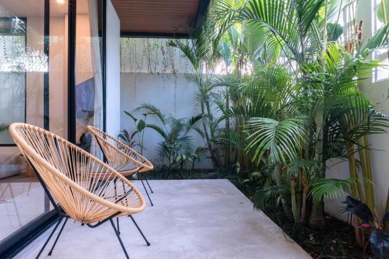 Modern Cozy Apartment in Berawa Canggu - image 39