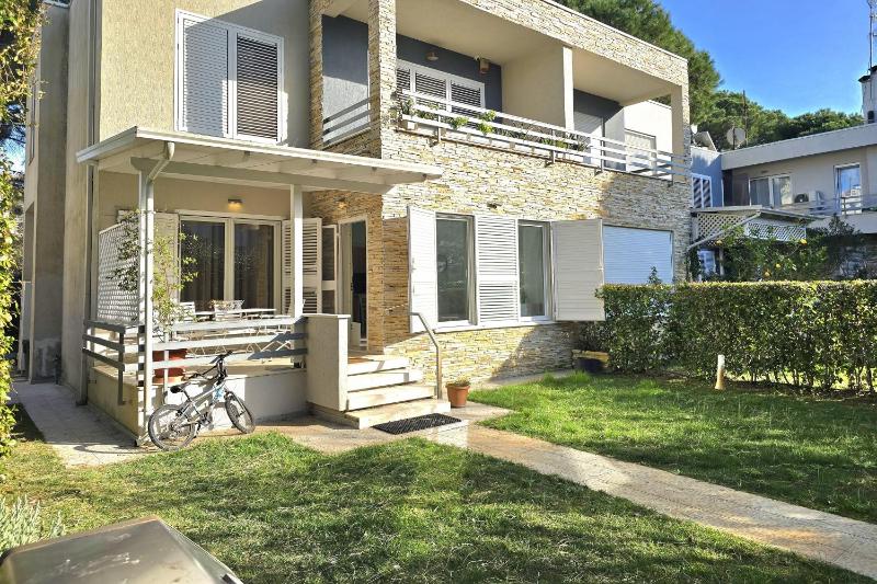 Lura 2 Holiday Homes 127 - Happy Rentals - image 15