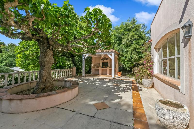 Luxury Villa Vallon - Private Heated Pool - image 13